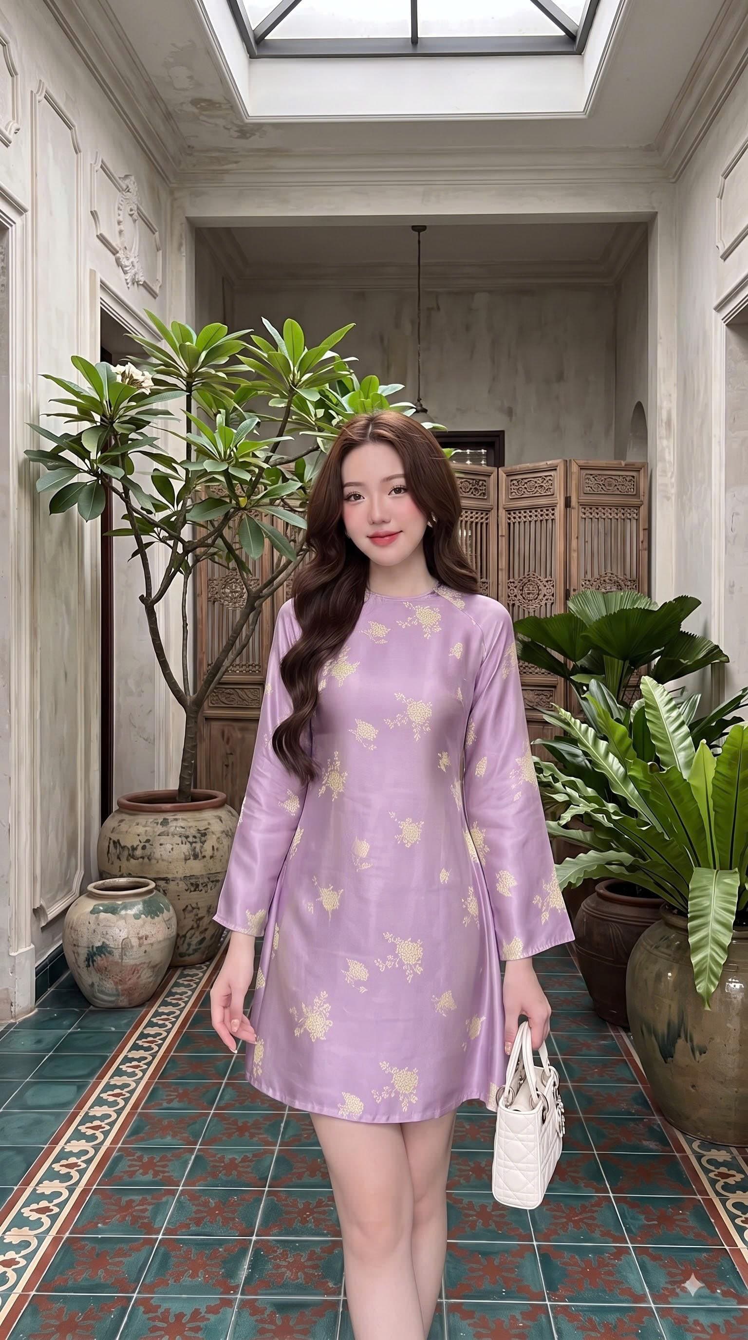 Màu Tím Sương